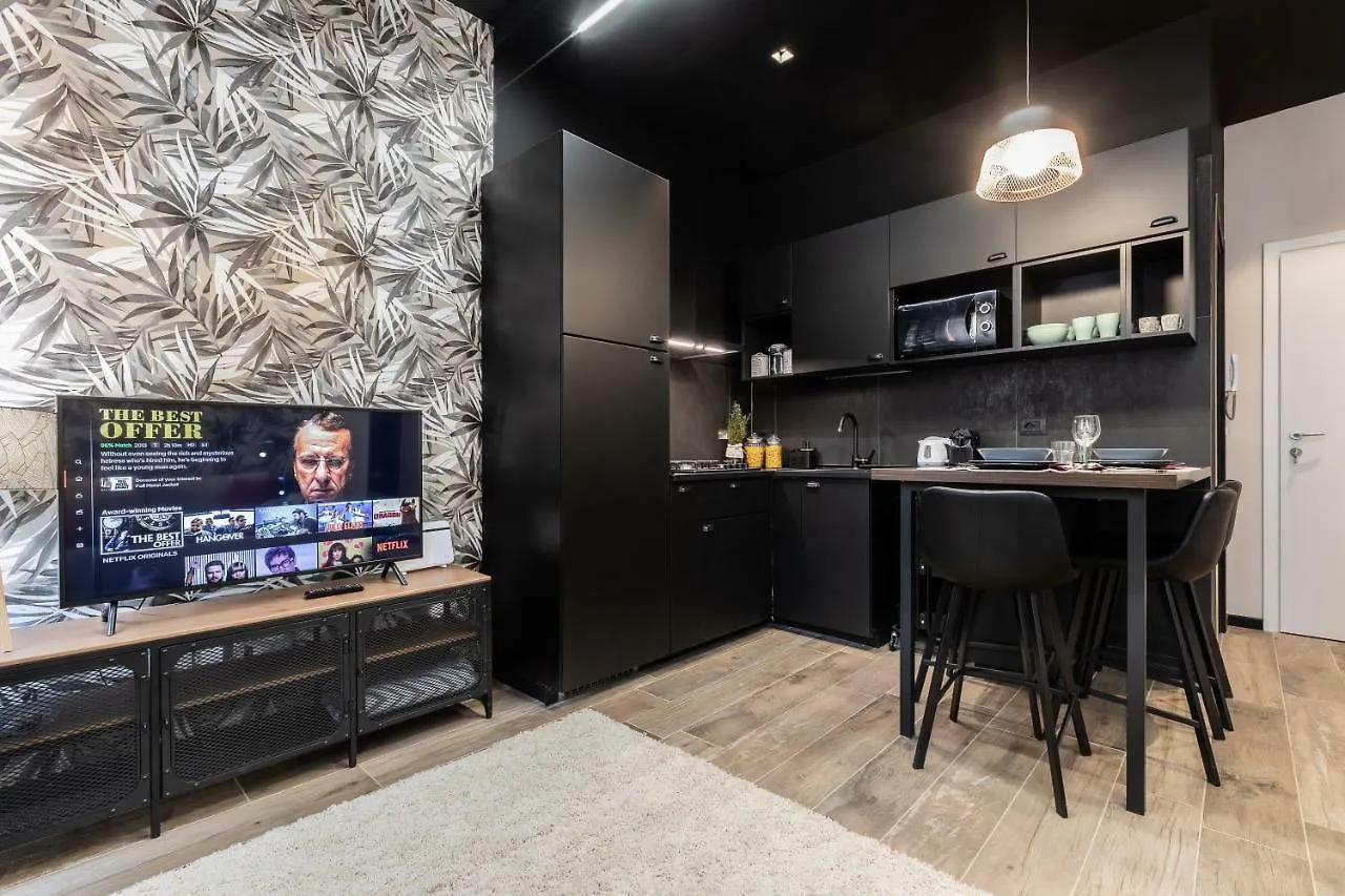 Borgonuovo Apartments Bologna 0*,  Italy